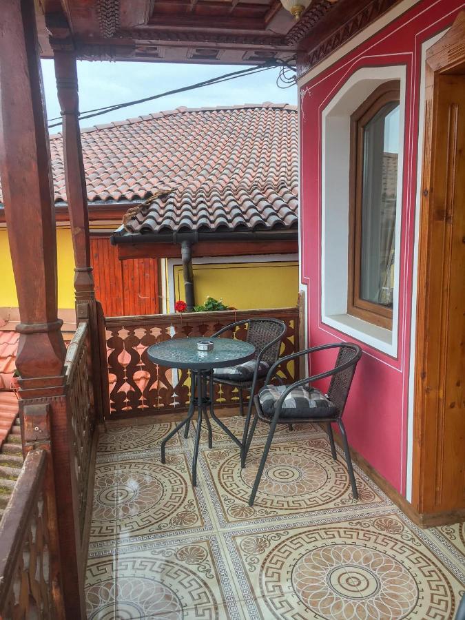 Стаи За Гости Бащино Огнище Koprivștița Exterior foto